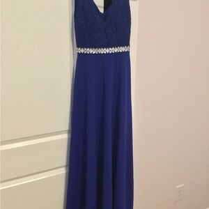 Elegant Blue Evening Gown